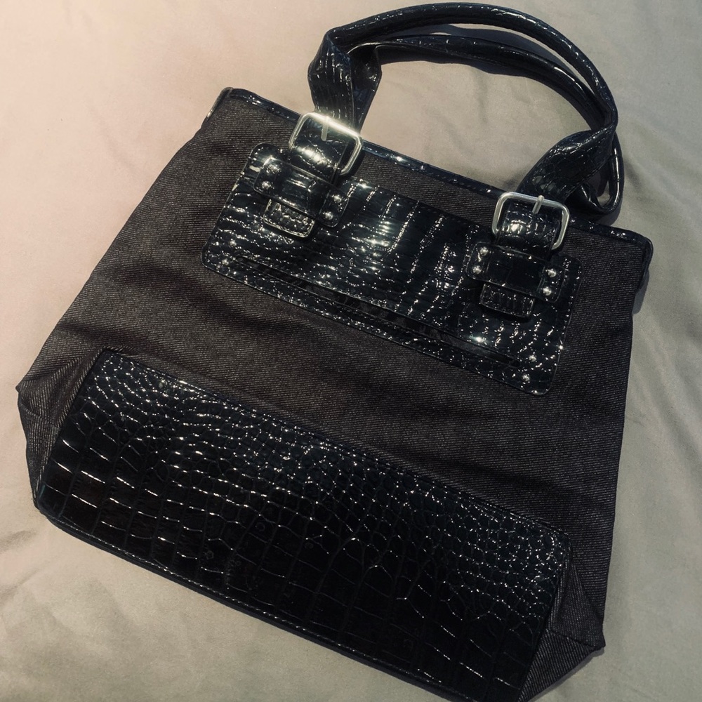 Lancôme Paris handbag